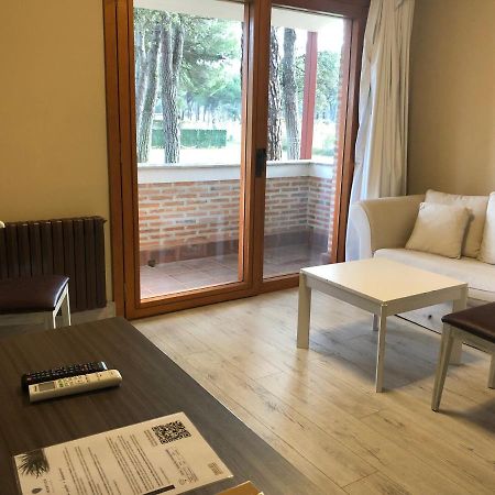 Hotel Restaurante El Montico ทอร์เดซียัส ภายนอก รูปภาพ