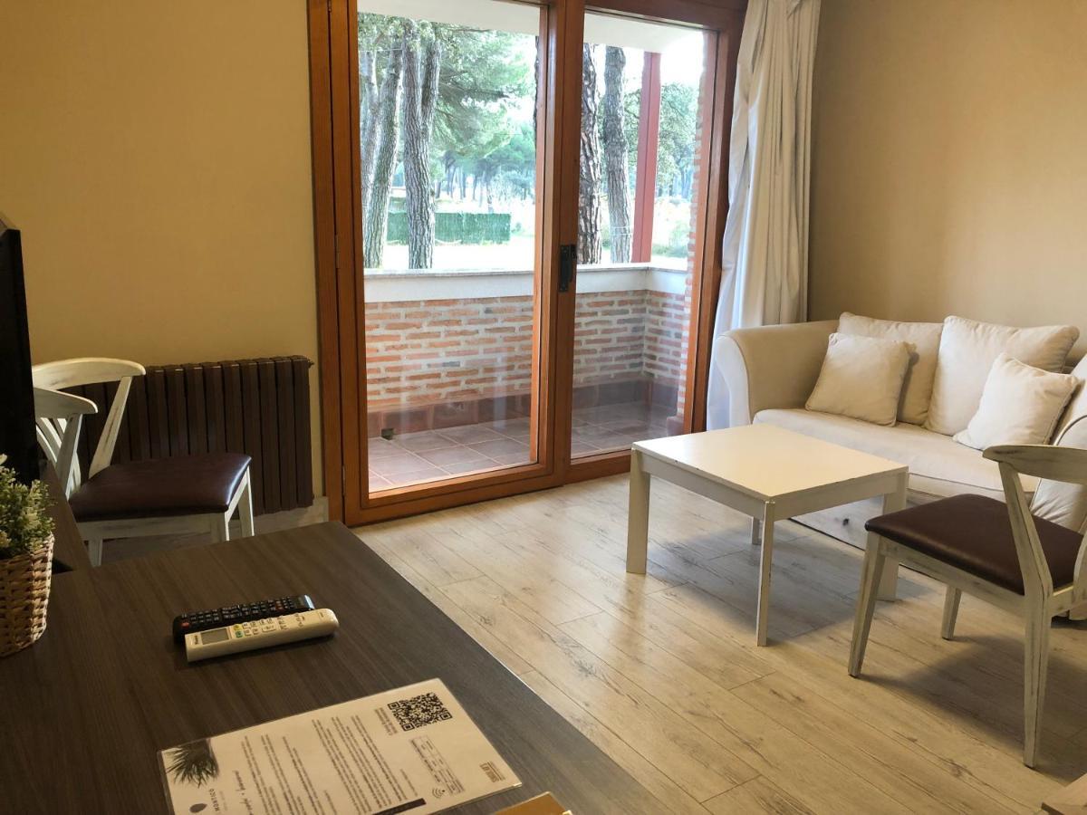 Hotel Restaurante El Montico ทอร์เดซียัส ภายนอก รูปภาพ